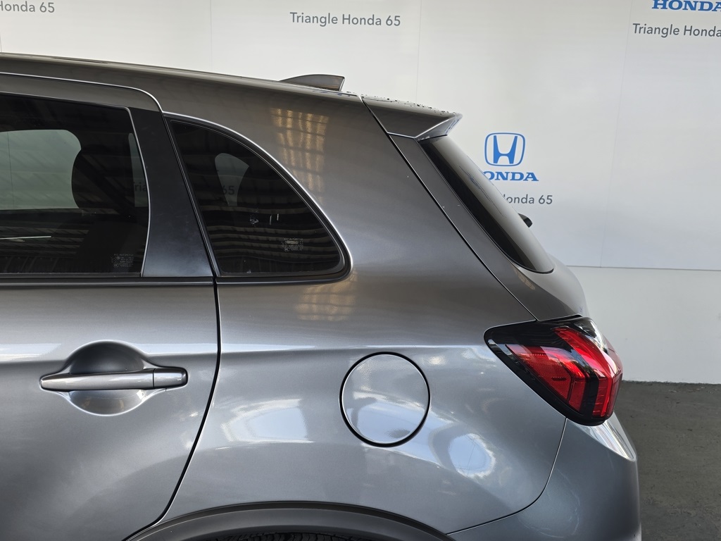 Thumbnail: 2024 Mitsubishi Outlander Sport - 23