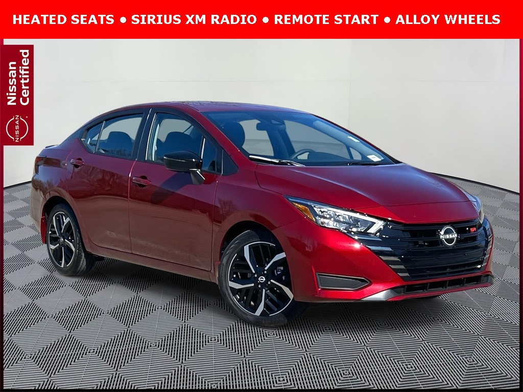 2025 Nissan Versa SR FWD