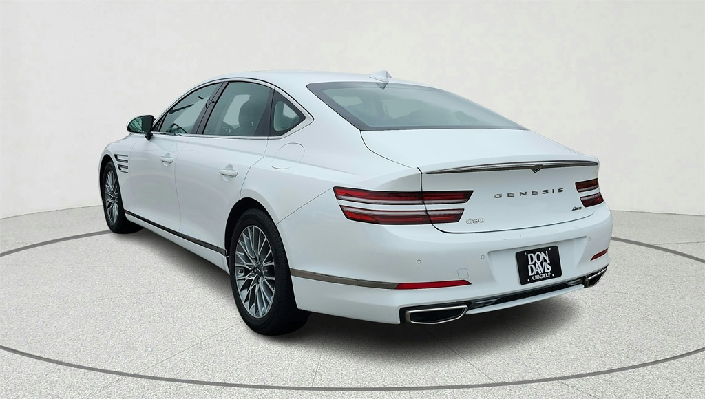 2023 Genesis G80