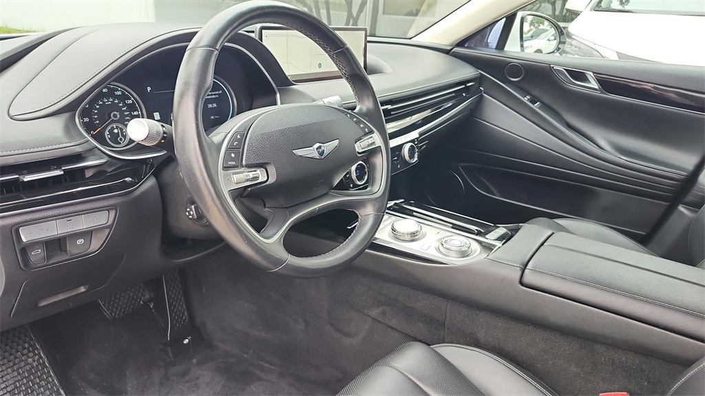 2023 Genesis G80