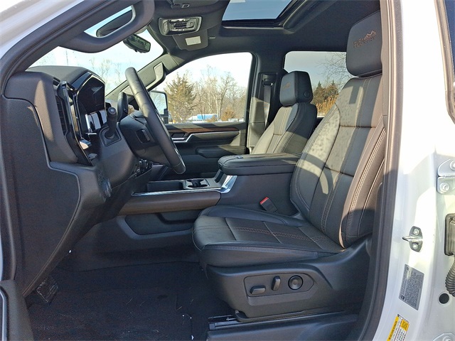 2024 Chevrolet Silverado 2500HD High Country for sale at PATRIOT BUICK GMC OF BOYERTOWN