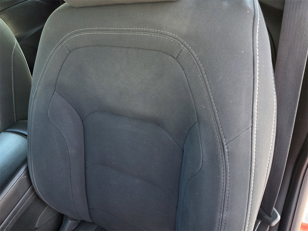 2020 Chevrolet Camaro 1LT - 10