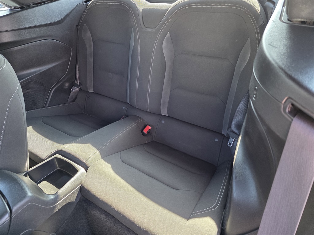 2020 Chevrolet Camaro 1LT - 11