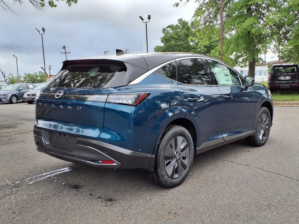 2025 Nissan Murano SL photo 4