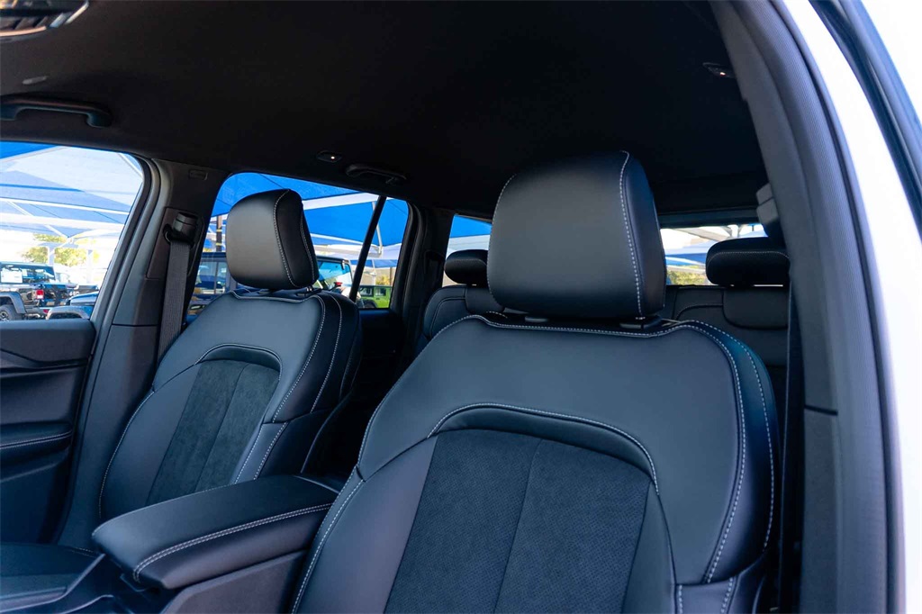 New Car 2025 Jeep Grand Cherokee  Altitude For Sale Under $35,000 In San Marcos, Texas