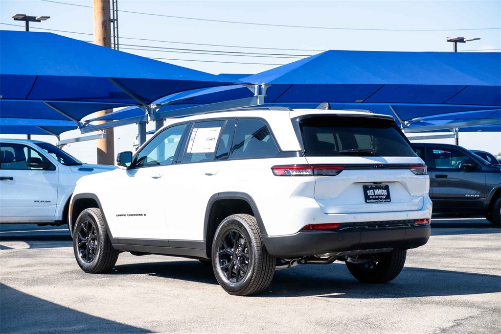 New Car 2025 Jeep Grand Cherokee  Altitude For Sale Under $35,000 In San Marcos, Texas