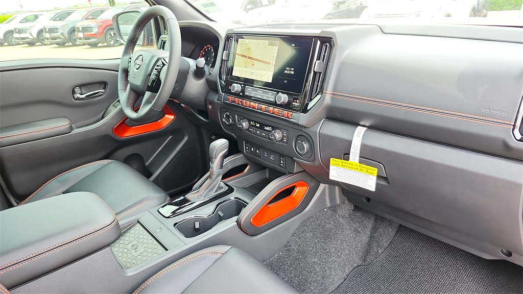 2025 Nissan Frontier