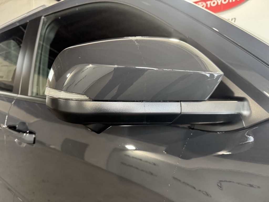 Thumbnail: 2025 Toyota 4Runner - 10