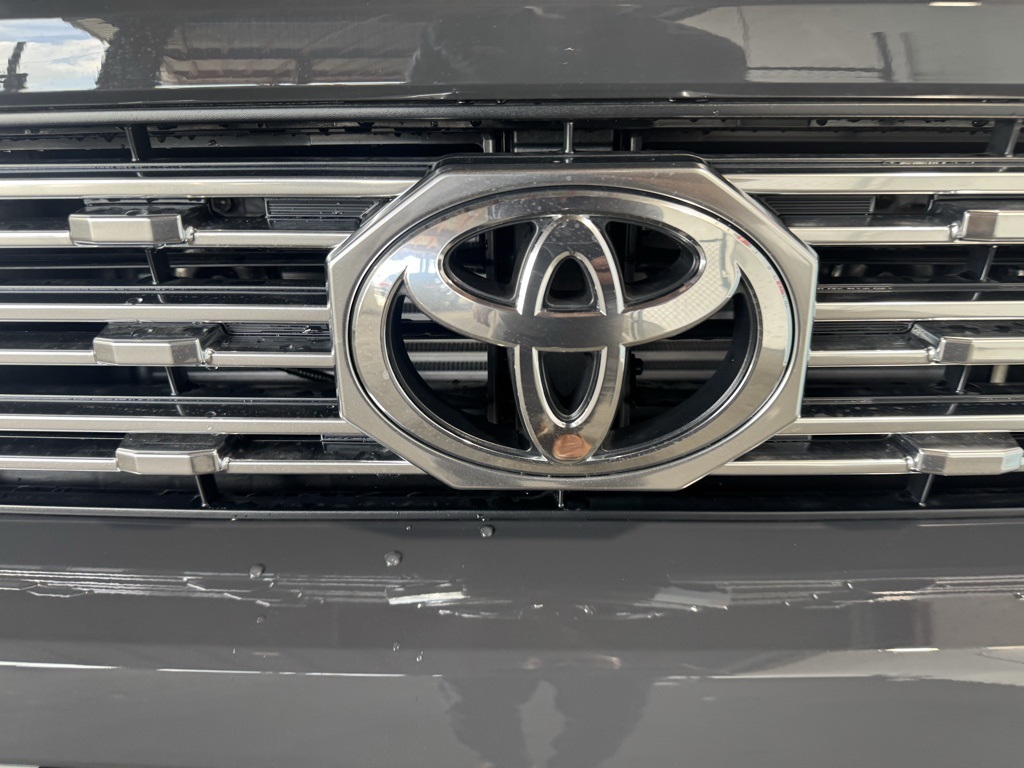 Thumbnail: 2025 Toyota 4Runner - 14