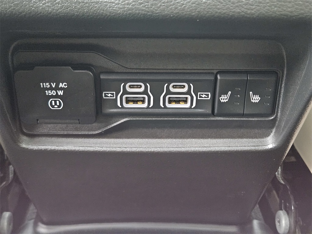 Used Car 2023 Jeep Grand Cherokee  Limited For Sale Under $35,000 In San Marcos, Texas