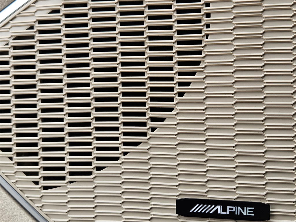 Used Car 2023 Jeep Grand Cherokee  Limited For Sale Under $35,000 In San Marcos, Texas