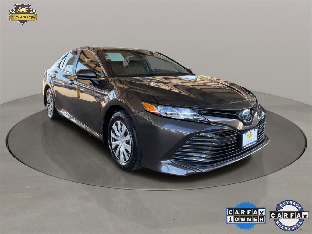2018 Toyota Camry Hybrid LE FWD