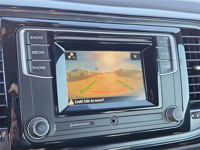 Used Car 2017 Volkswagen Beetle  1.8t Classic For Sale Under $20,000 In Plainview, Texas