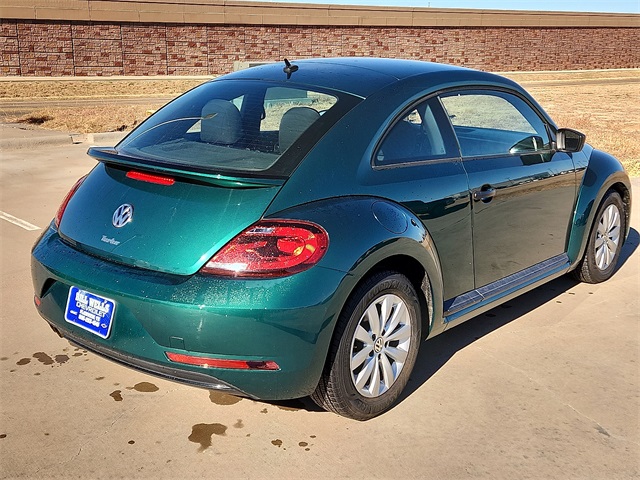 Used Car 2017 Volkswagen Beetle  1.8t Classic For Sale Under $20,000 In Plainview, Texas