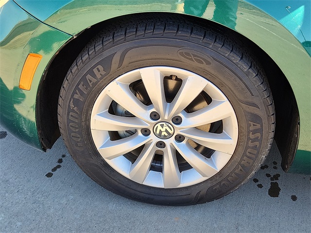 Used Car 2017 Volkswagen Beetle  1.8t Classic For Sale Under $20,000 In Plainview, Texas