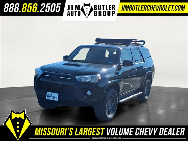 2020 Toyota 4Runner Venture's photo