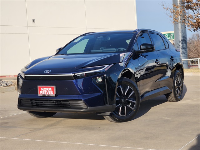 2026 Toyota bZ XLE Plus FWD