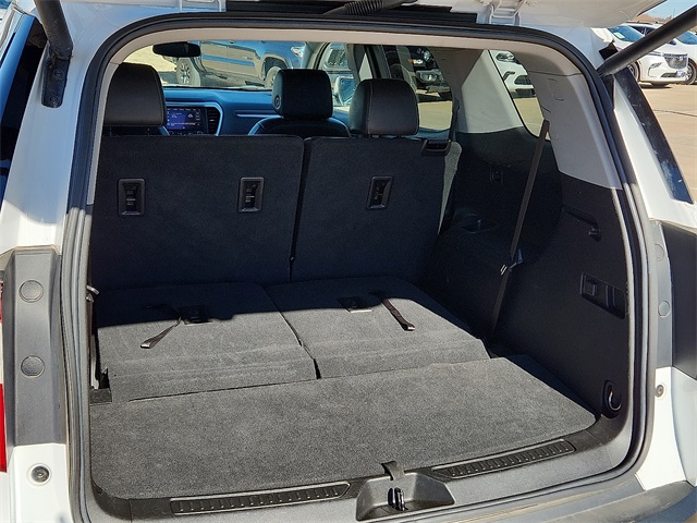 Used Car 2023 Gmc Acadia  Slt For Sale Under $30,000 In Plainview, Texas