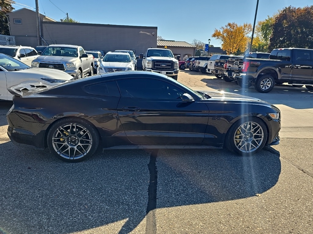 2017 Ford Mustang