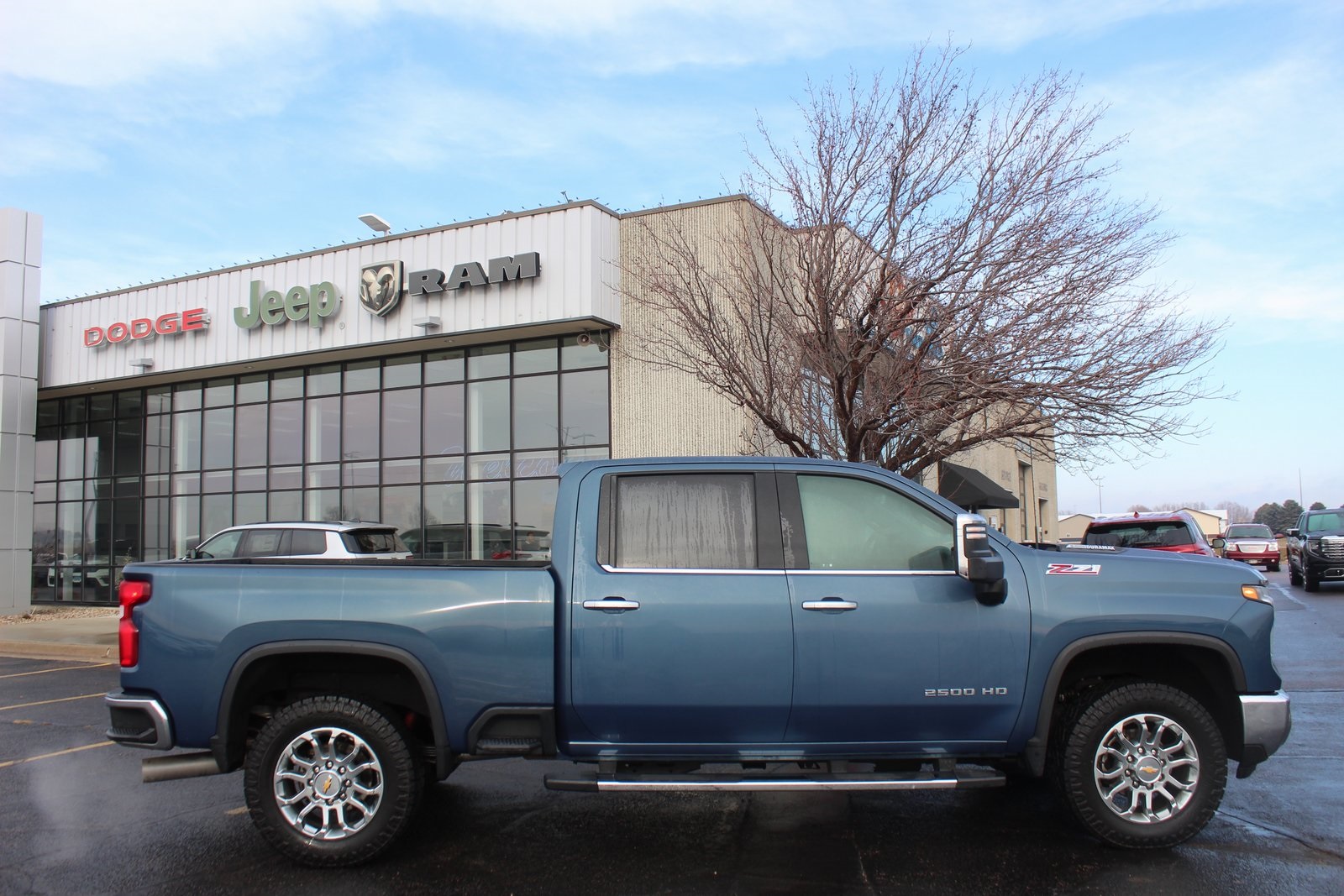 2024 Chevrolet Silverado 2500HD LTZ Crew Cab 4WD