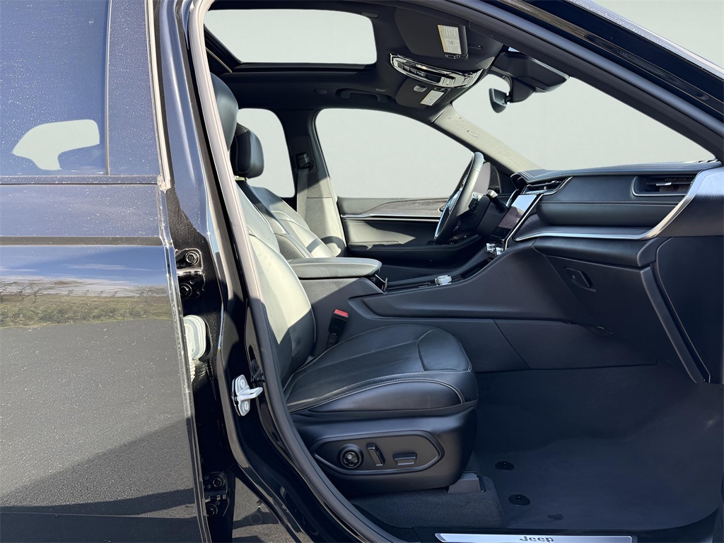 2022 Jeep Grand Cherokee