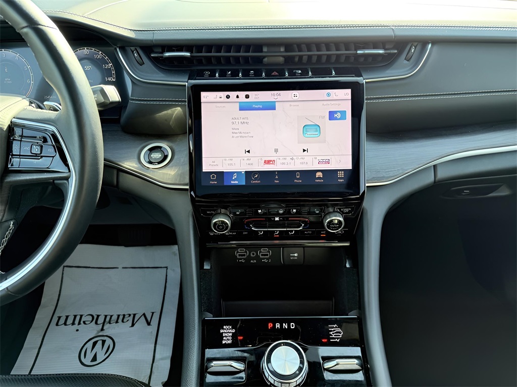 2022 Jeep Grand Cherokee