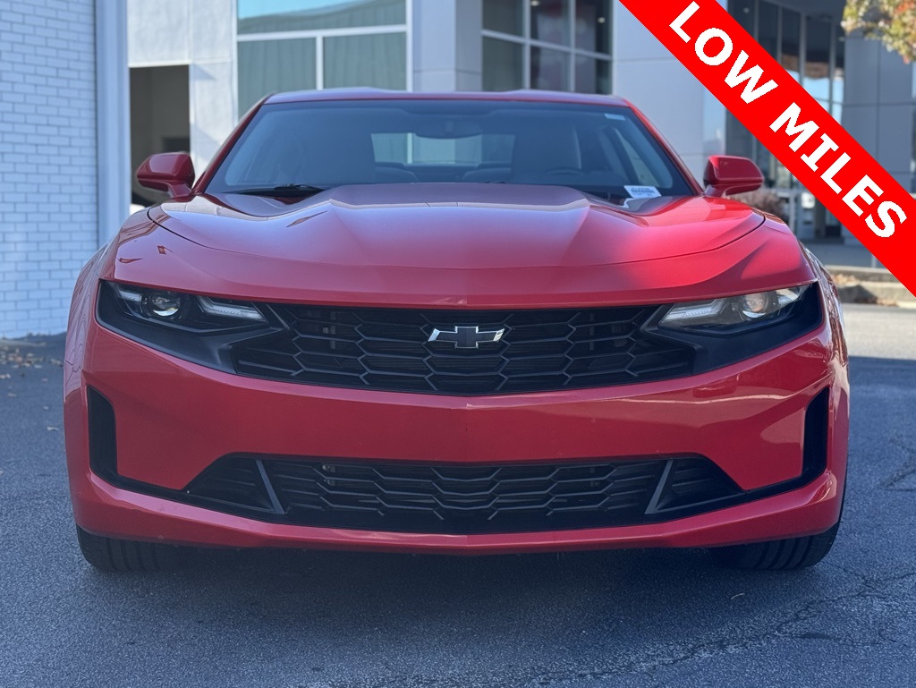 2023 Chevrolet Camaro 1LT photo 3