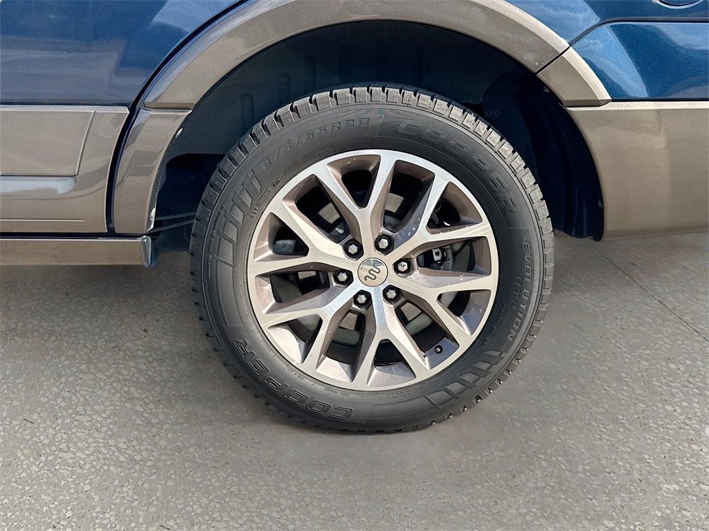 2015 Ford Expedition King Ranch Black at Bravo Nissan