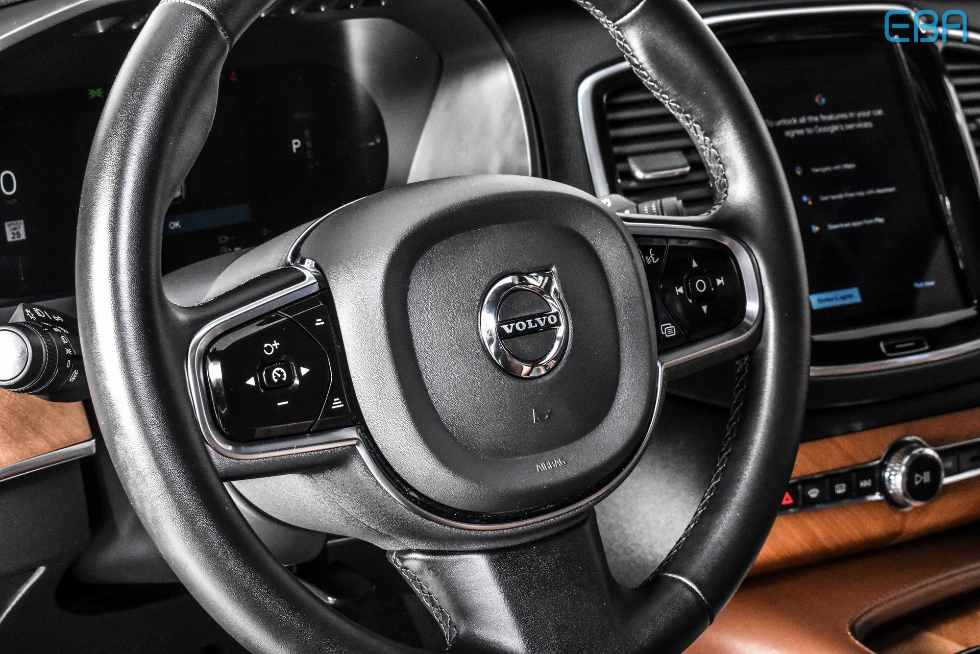 2024 Volvo XC90 Recharge T8 Plus photo 16