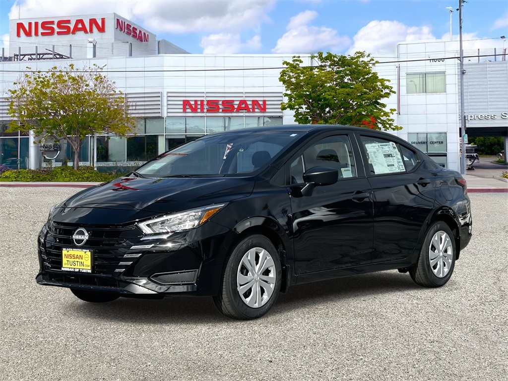 2025 Nissan Versa 1.6 S