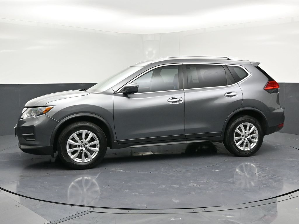 Used 2017 Nissan Rogue SV with VIN JN8AT2MV1HW284703 for sale in Kansas City