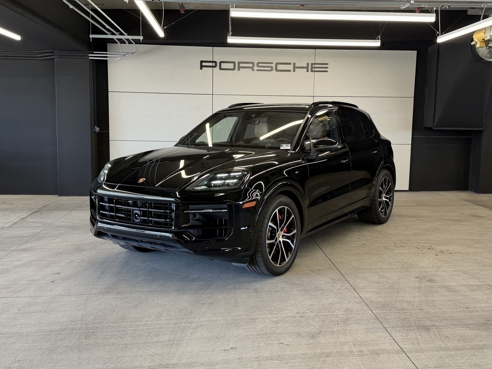 2024 Porsche Cayenne S AWD