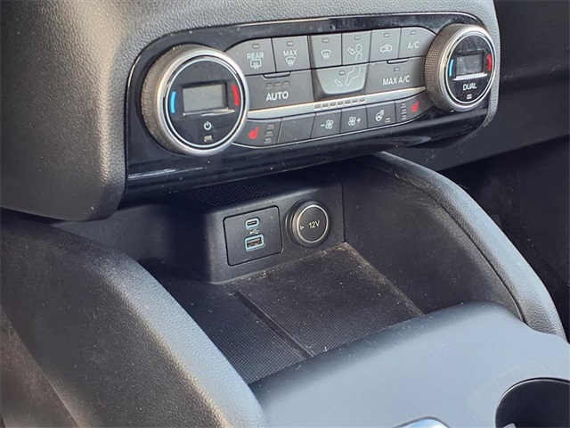 2021 Ford Escape Hybrid