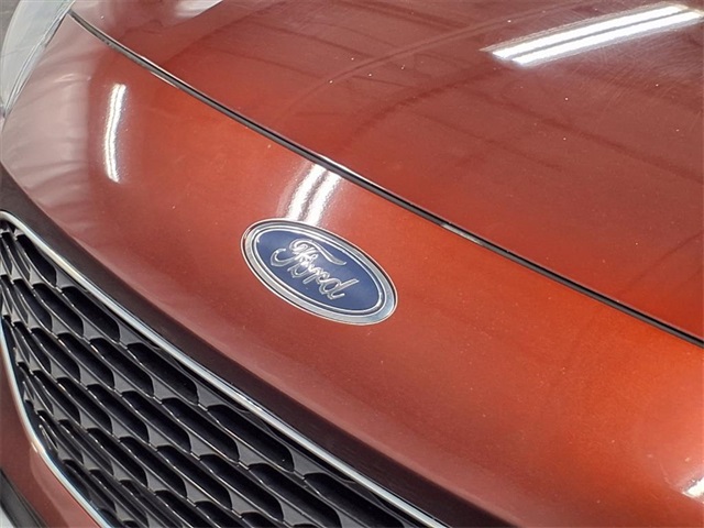 2021 Ford Escape Hybrid