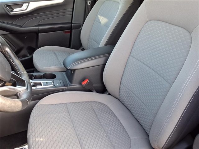 2021 Ford Escape Hybrid