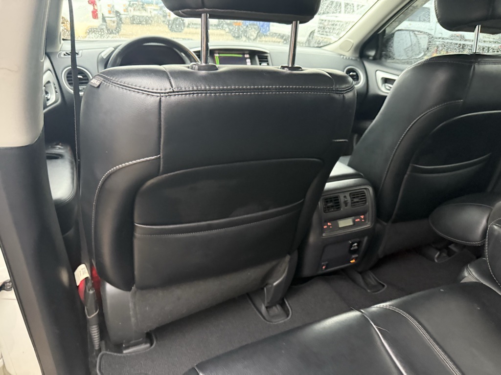 2017 Nissan Pathfinder SL White at Emmons Autoplex