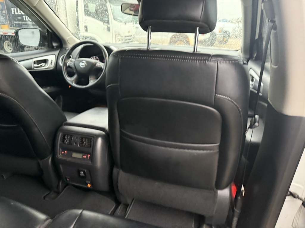 2017 Nissan Pathfinder SL White at Emmons Autoplex