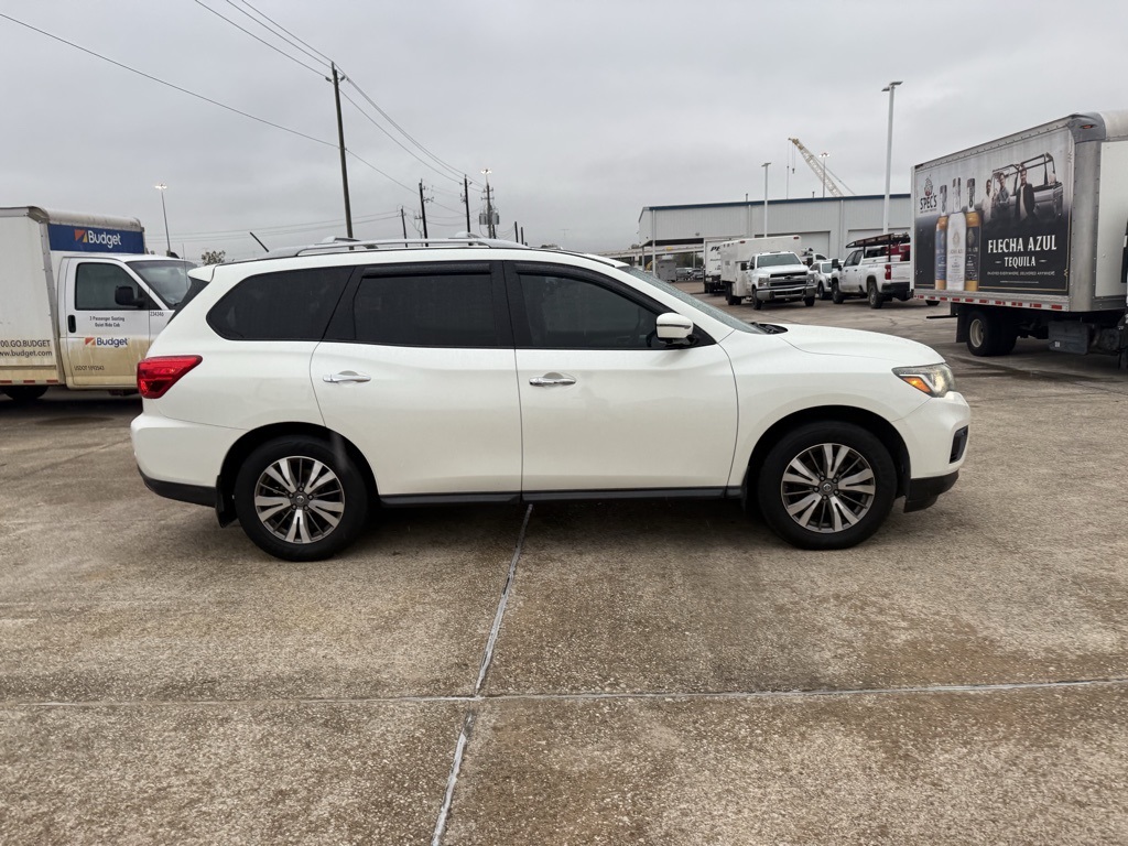 2017 Nissan Pathfinder SL White at Emmons Autoplex
