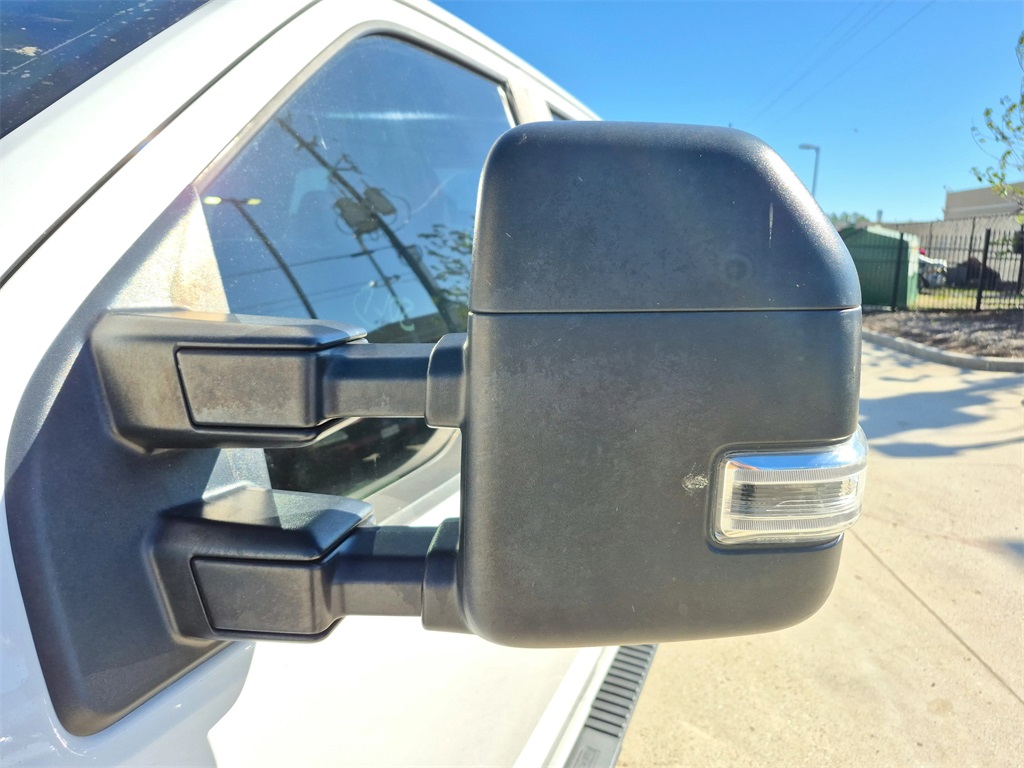 2020 Ford F-250SD XL White at Autostrade