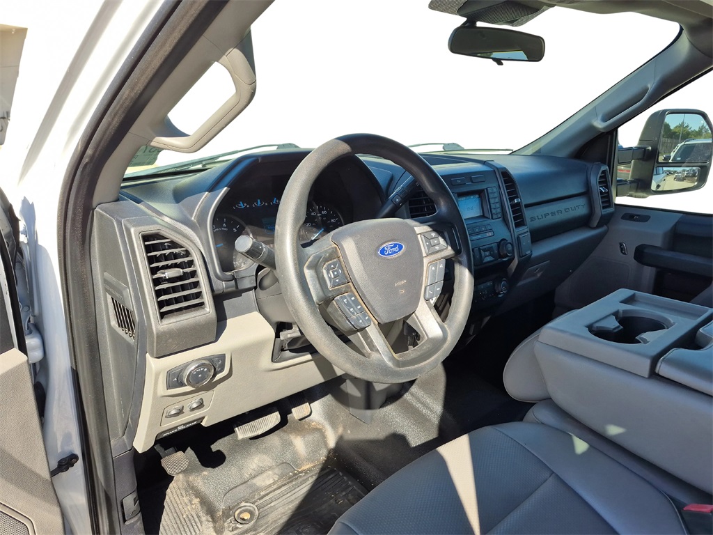 2020 Ford F-250SD XL White at Autostrade