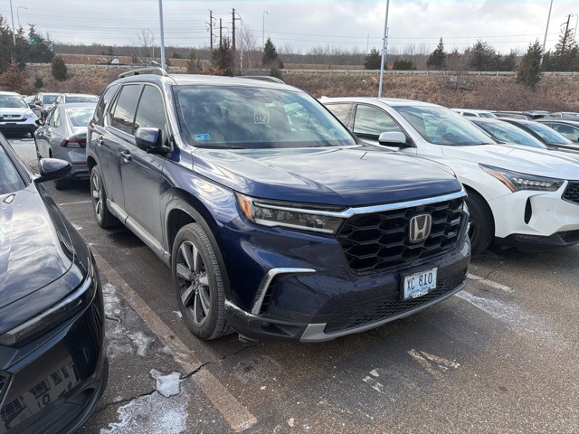 2023 Honda Pilot Elite's photo