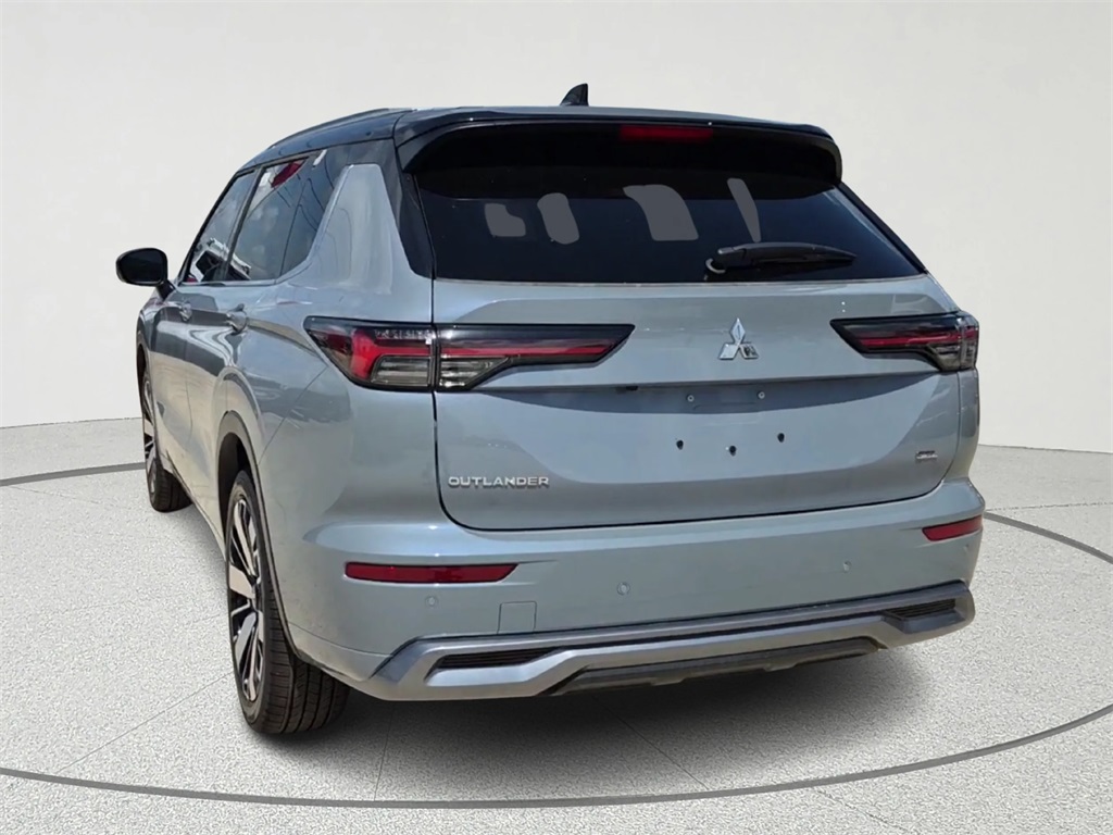 2025 Mitsubishi Outlander SEL - 6