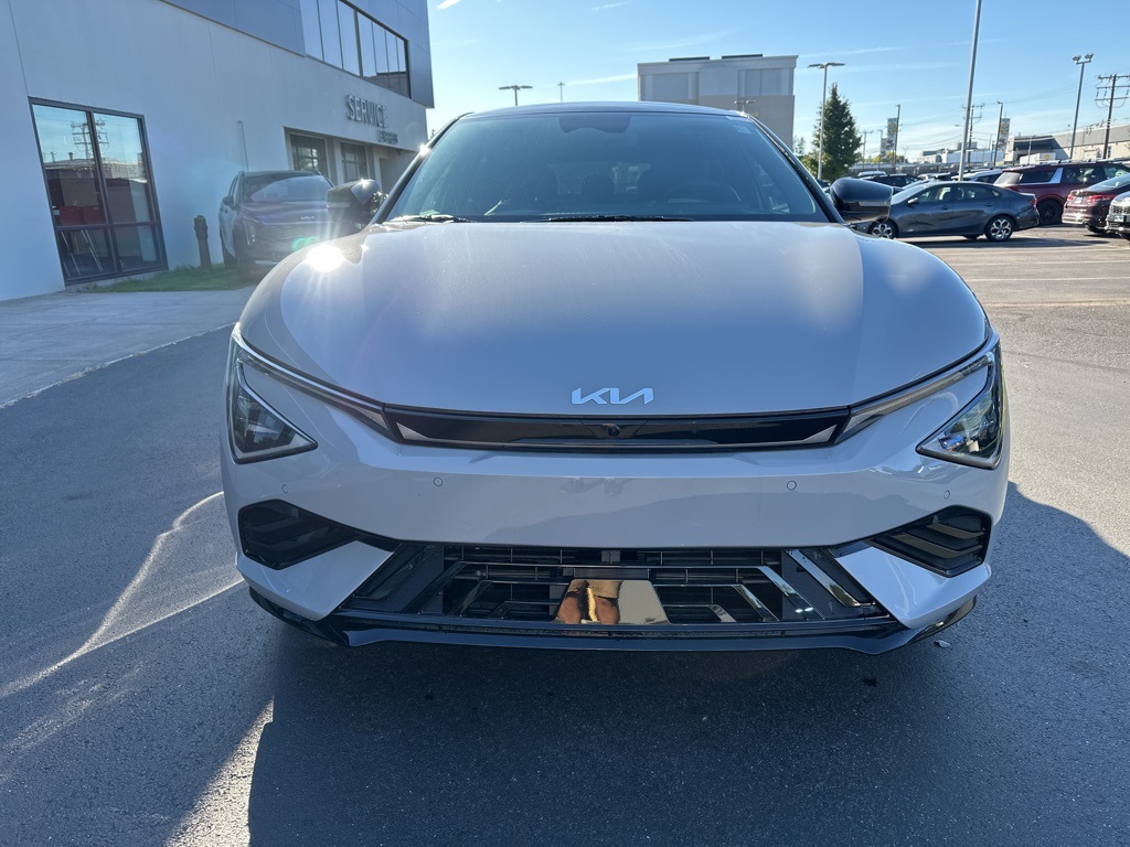 2025 Kia EV6 GT-Line photo 3