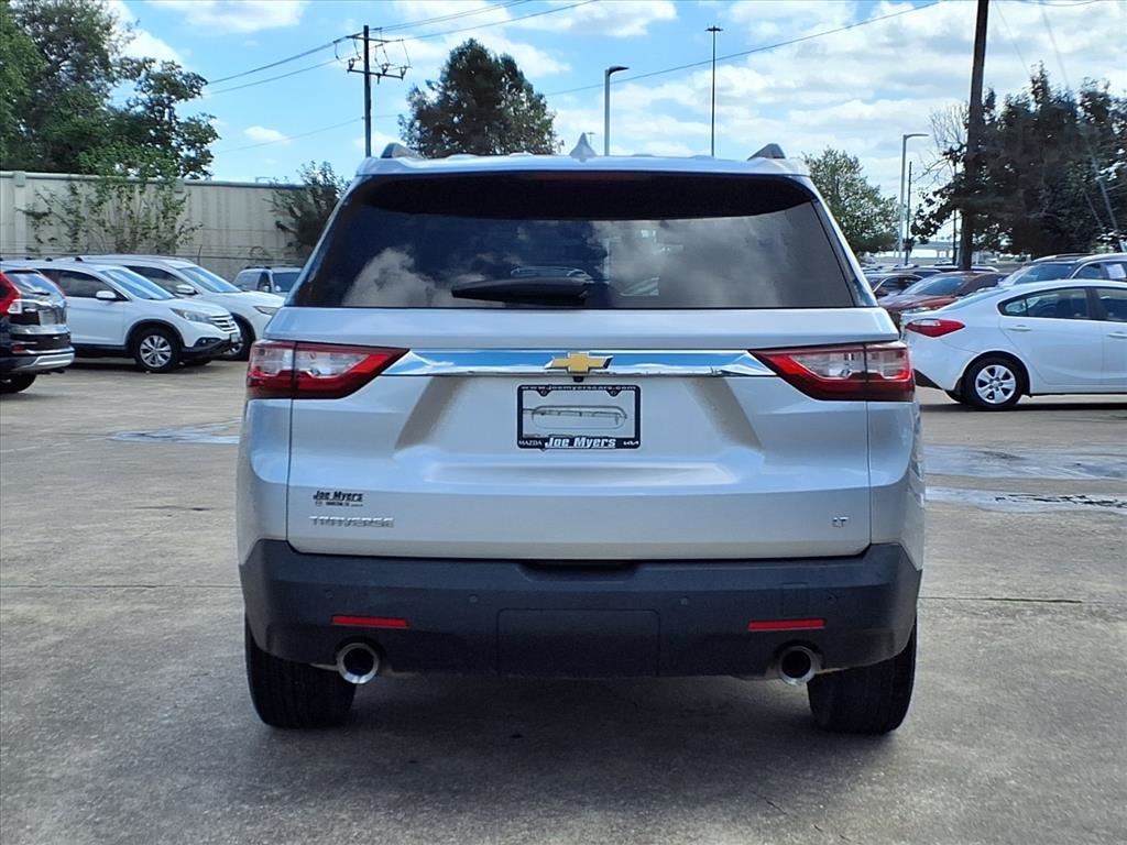 2019 Chevrolet Traverse LT Silver at Monument Chevrolet