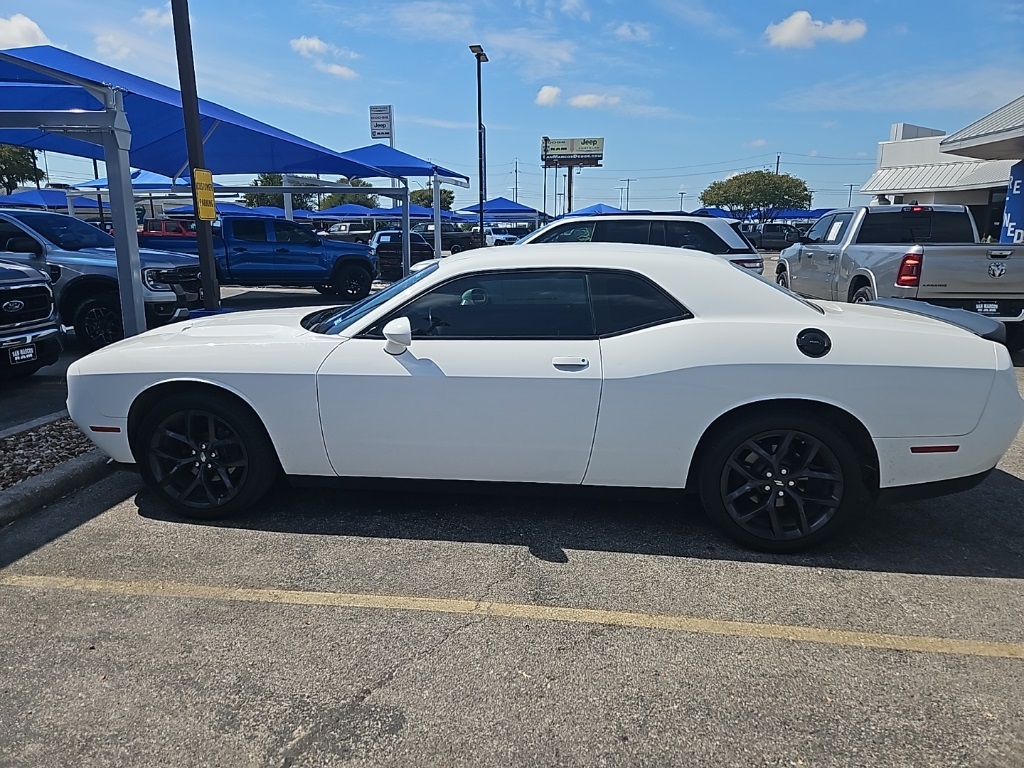 Used Car 2020 Dodge Challenger  Sxt For Sale In San Marcos, Texas