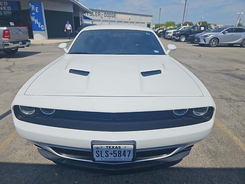 Used Car 2020 Dodge Challenger  Sxt For Sale In San Marcos, Texas