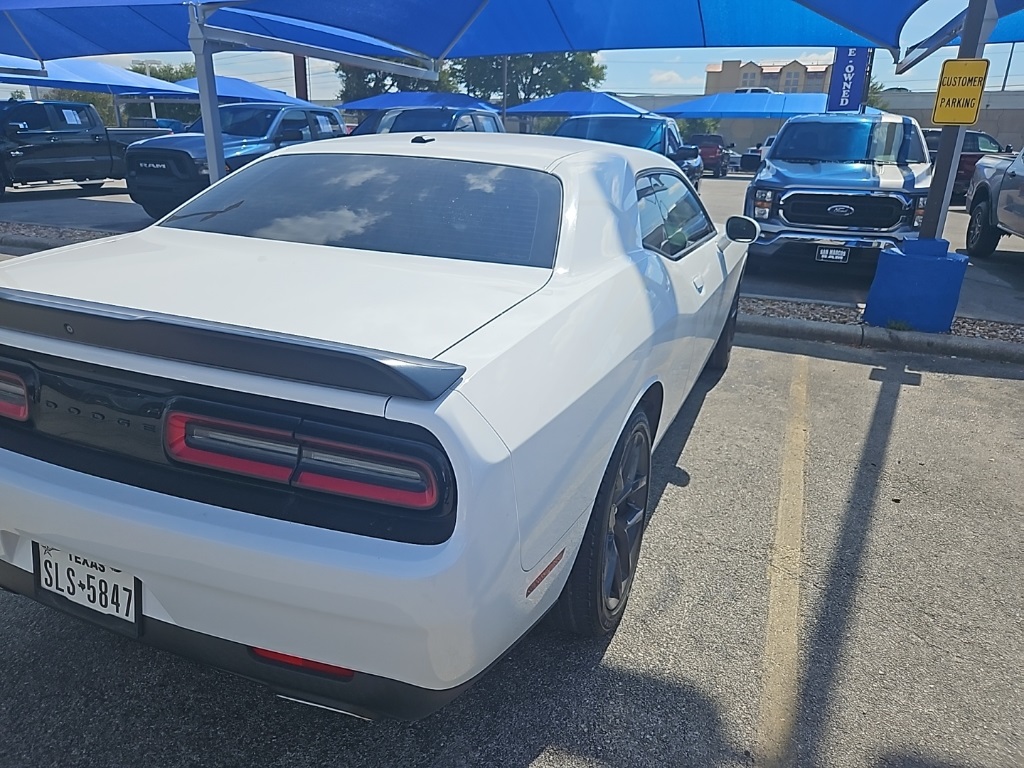 Used Car 2020 Dodge Challenger  Sxt For Sale In San Marcos, Texas