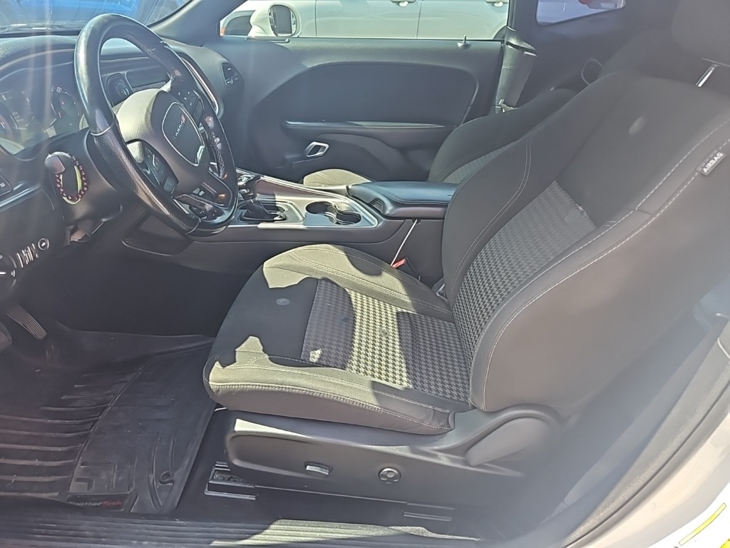 Used Car 2020 Dodge Challenger  Sxt For Sale In San Marcos, Texas