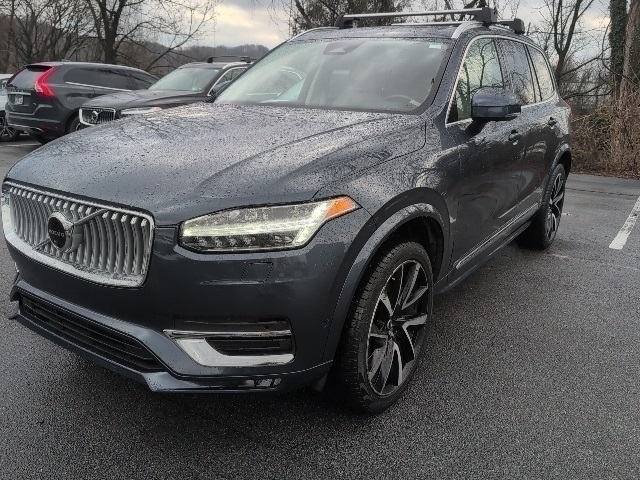 2023 Volvo XC90 B6 Plus Bright Theme 6-Passenger AWD