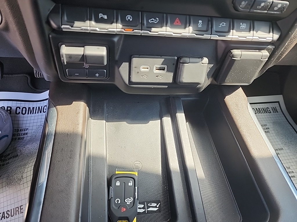 Used Car 2020 Gmc Sierra 1500  Slt For Sale In Floresville, Texas